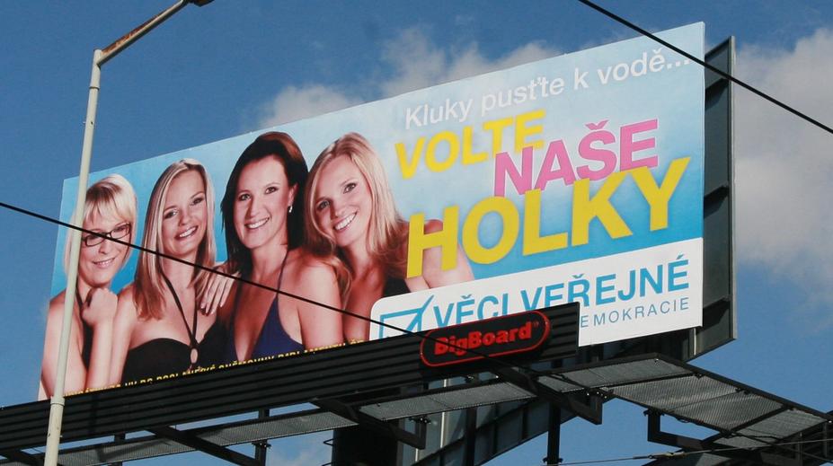 Holky z kalendáře VV: Už spolu ani nepromluví, z politiky odešly