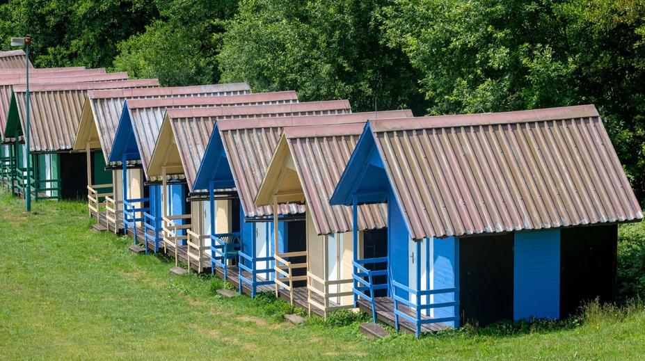 Kempování se změnilo v horor. Muž zkolaboval a fialověl, museli ho oživovat