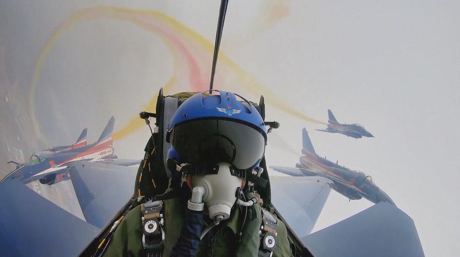 Singapur se chystá na velkolepou airshow. Organizátoři čekají účast tisícovky firem