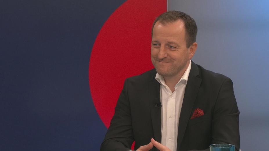 Covid otřásl cestovkami, skončilo jich 400. Zdraží ale až příští rok, říká expert