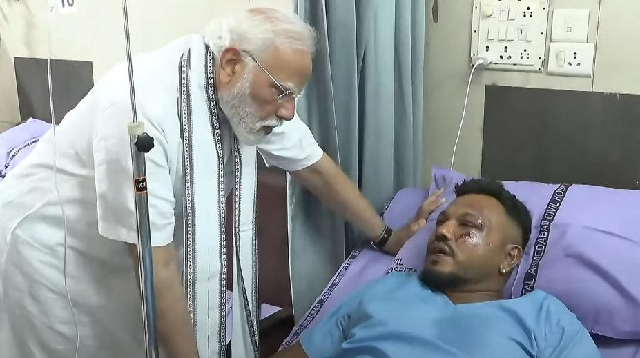Jediný přeživší letu Air India se chystá z nemocnice domů. Přišel o bratra