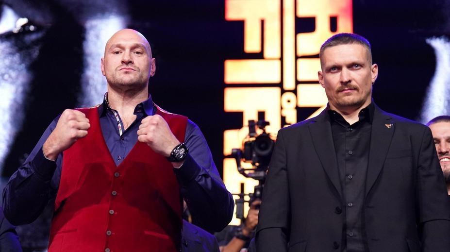 Na váhovce záleží. Usyk je podle Furyho malý, před bitvou století má hendikep