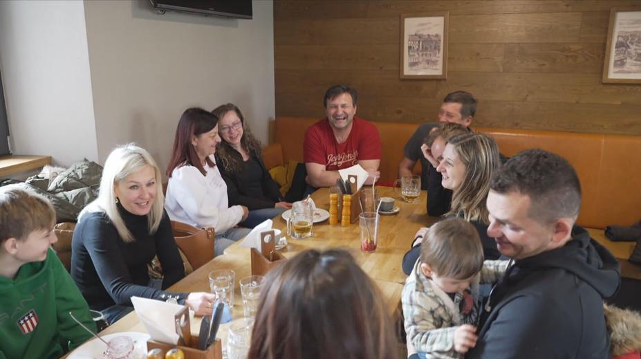 Zájem o vánoční večírky roste. Čechům už ale nestačí jen posezení v restauraci