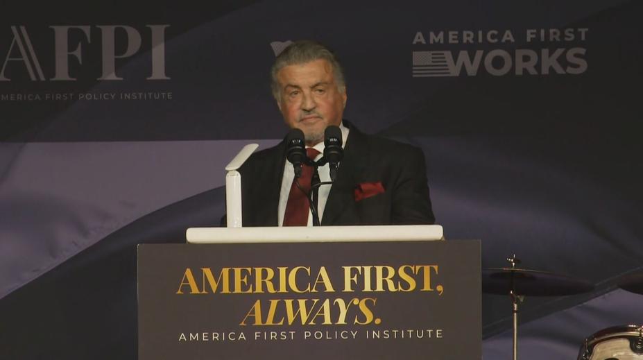 Hvězdy se stanou zvláštními ambasadory. Funkci dostali Stallone i Gibson