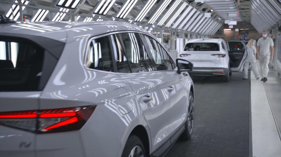 Škoda spustila výrobu Enyaqu. Vrátí se i oblíbený model, který už dělat nechtěla