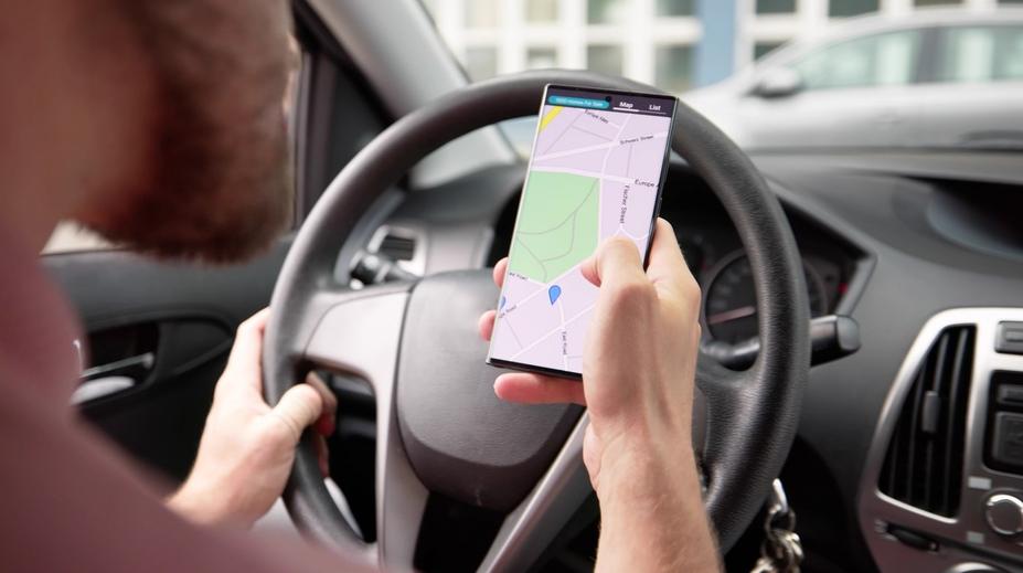 Navigace v telefonu má skrytou užitečnou funkci. Lidé ji mají často vypnutou