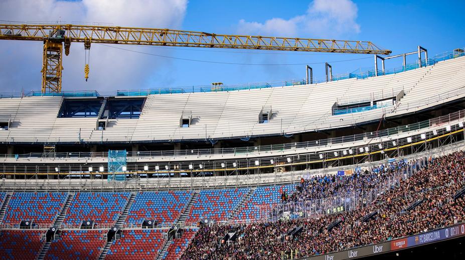 INTERNET ŘEŠÍ: Další problémy na Camp Nou. Před LM tam pobíhají krysy