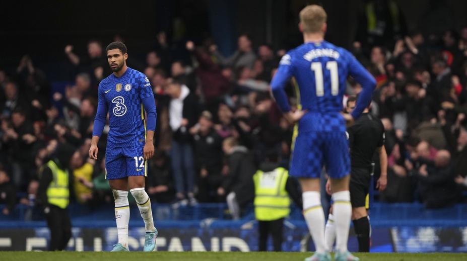 Citizens se po výhře vrátili do čela ligy, Chelsea schytala debakl od trpaslíka