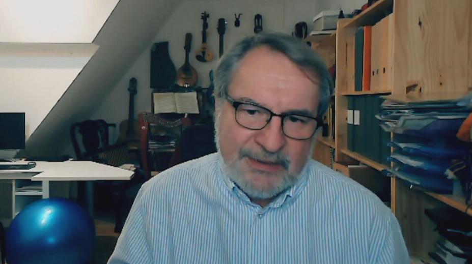 Konkurenční boj či prostý hněv. Motivy kyberútoků na mrazáky mohly být různé, říká expert