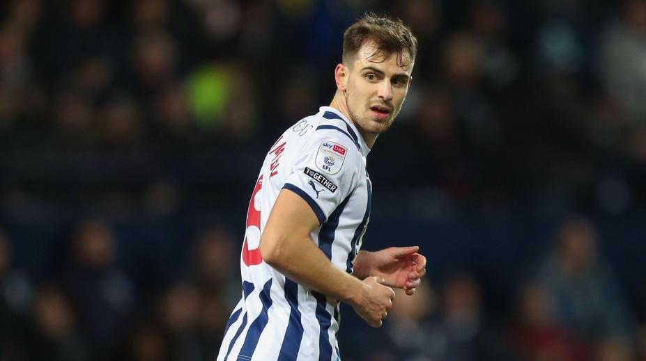 Divočina v Anglii. Vztekloun z West Bromwiche dal soupeři pěstí