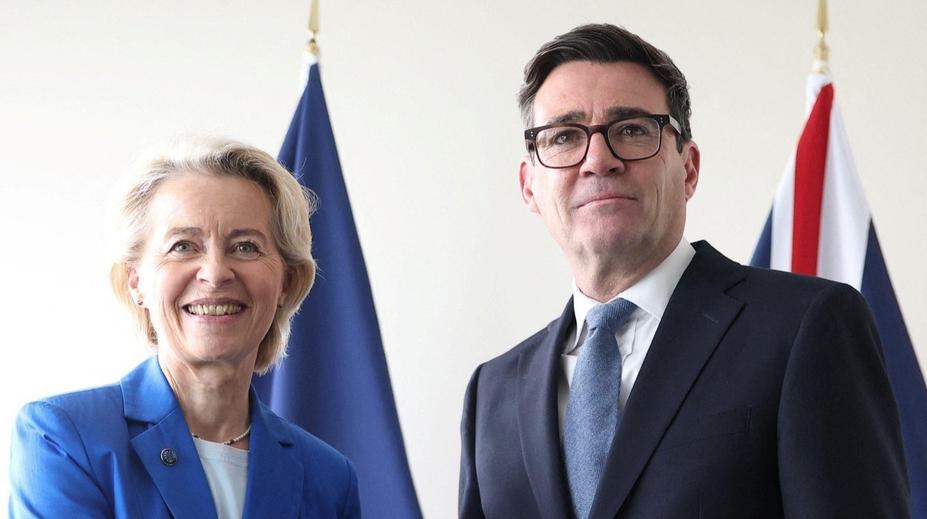 Británie zvažuje návrat do EU. Premiér určil, kdy k tomu může dojít