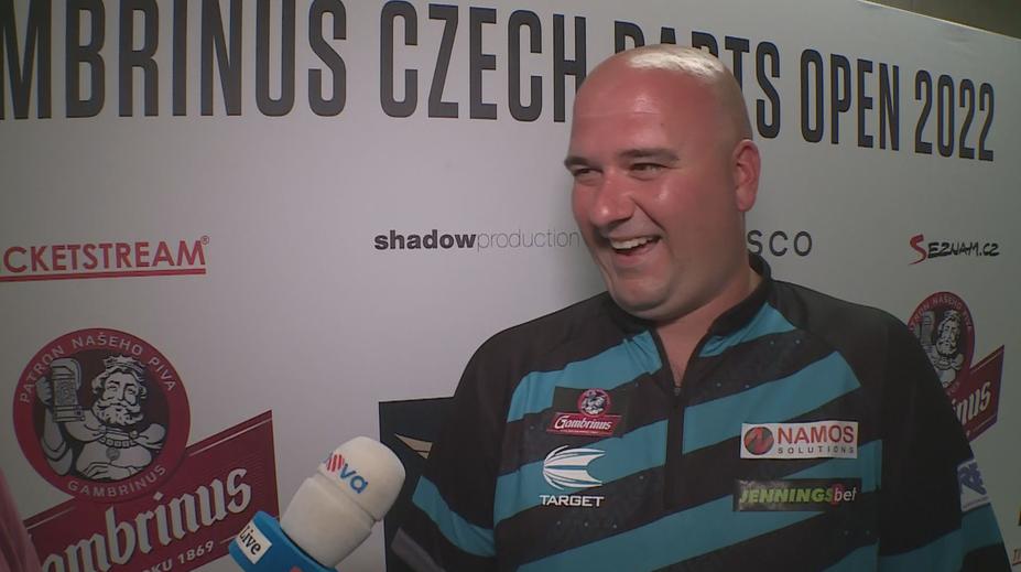 V Praze se nám líbí a fanoušci jsou skvělí, pochvalují si šipkařské hvězdy