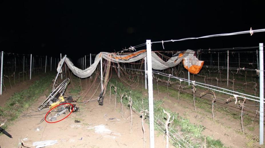Pilot chtěl vysypat popel družky nad vinicí! Řízení kluzáku nezvládl