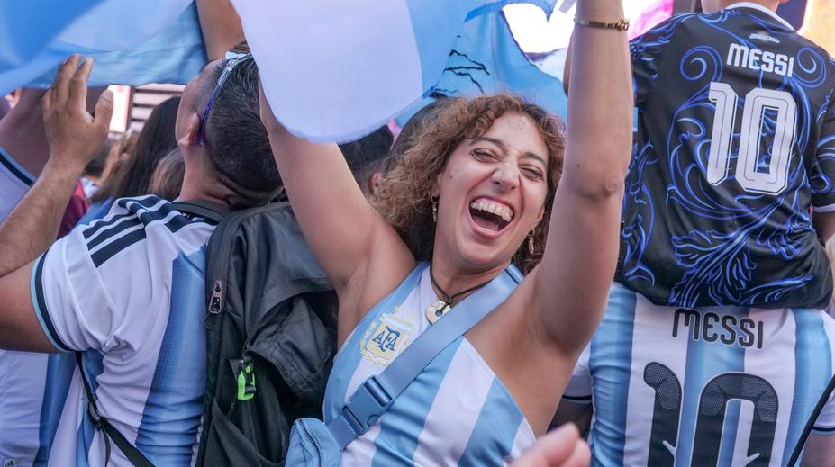 Messiho armáda ovládla New York! Times Square se změnilo v argentinskou fiestu