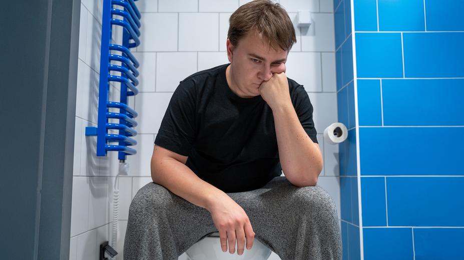 Muž nebyl měsíc na záchodě, potom tragicky zemřel. Důvod všechny šokoval
