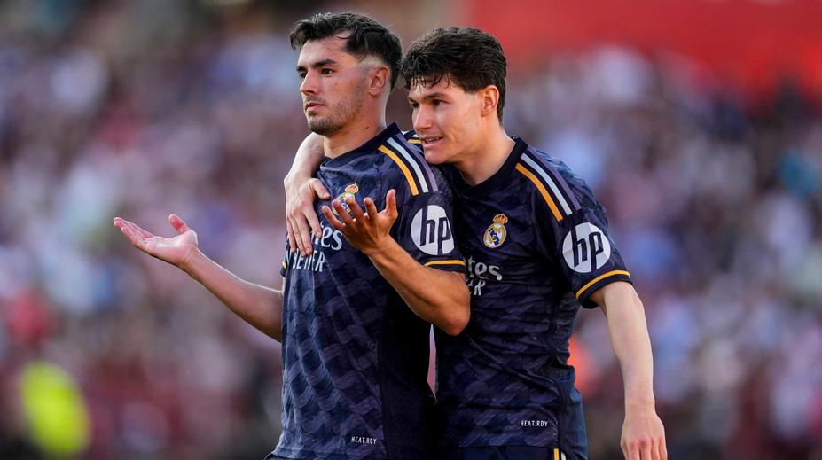 Real Madrid je v laufu. I bez hvězd deklasoval předposlední Granadu