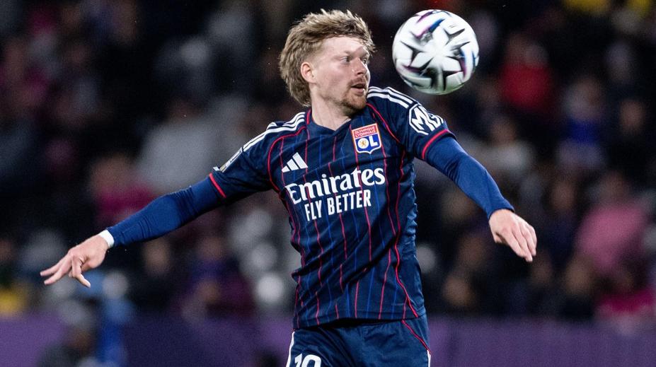Rána pro Lyon. Na Letnou míří bez klíčových hráčů, český návrat Šulce se nekoná