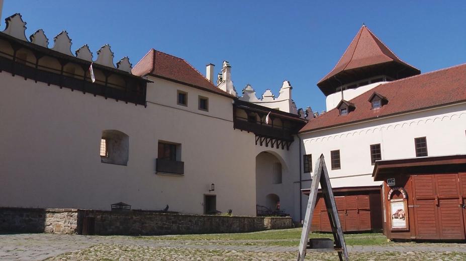 Nevěříte na duchy? Navštivte slovenský hrad Kežmarok, kde prý straší