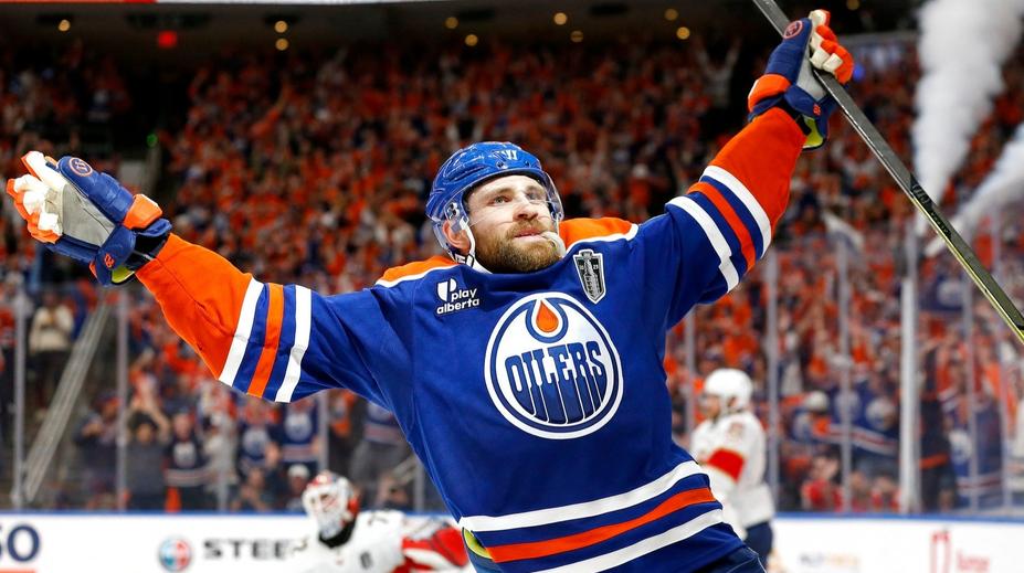NHL rozhodla o velkých změnách. Bude se hrát více zápasů a zkrátí se smlouvy