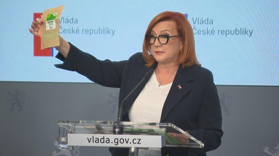 Kratom se bude prodávat jen starším 21 let, schválila vláda. Zvýší u něj DPH