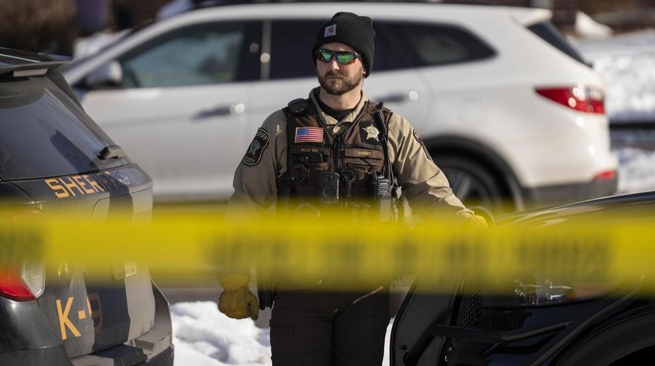 Agenti ICE jsou v USA vůči imigrantům agresivní a opilí mocí, upozorňuje Weiss