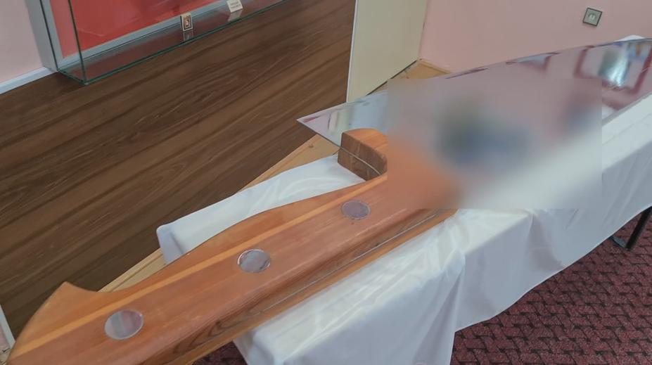 Největší kuchyňský nůž v Česku měří skoro 3 metry!
