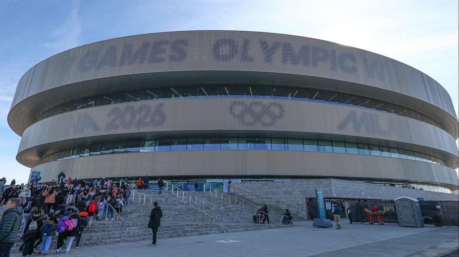 Chybí vám Ovečkin? Ruský novinář způsobil na OH poprask, chtěl zpovídat i Červenku