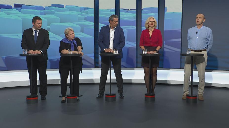 Kandidáti na ostravského senátora řešili postup vlády. Řeč přišla i na energie