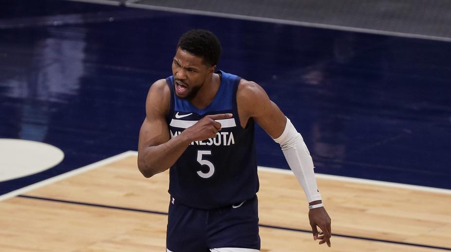 Hrál si na kovboje, nyní schytal hráč i trest od NBA a přijde o miliony