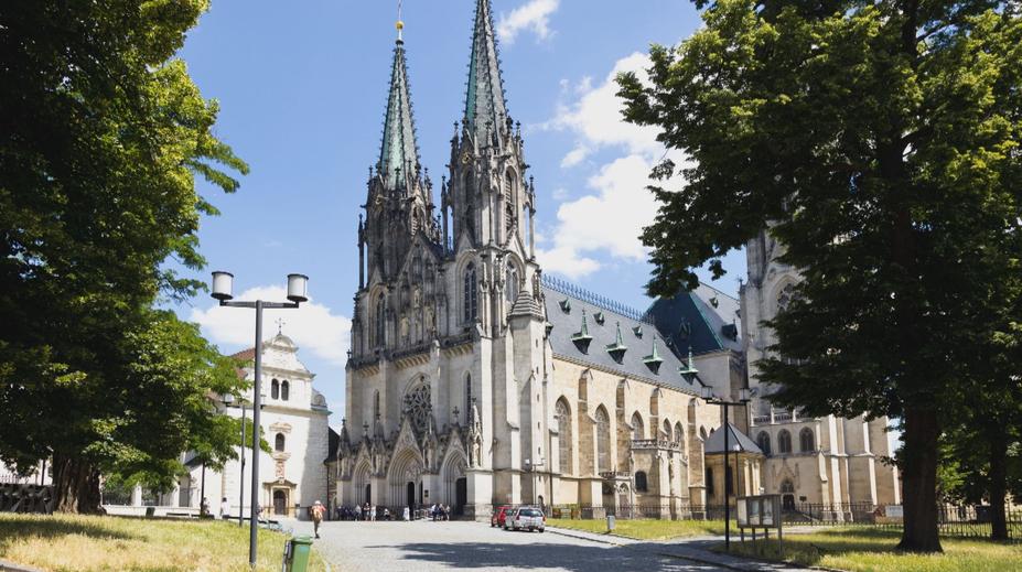 Začíná Noc kostelů. Návštěvníci se podívají i na místa jindy nepřístupná