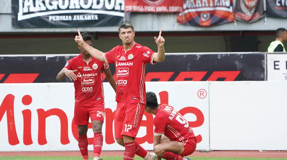 Strhující výhry Jakarty. Kúdelův tým často vítězí pozdními góly