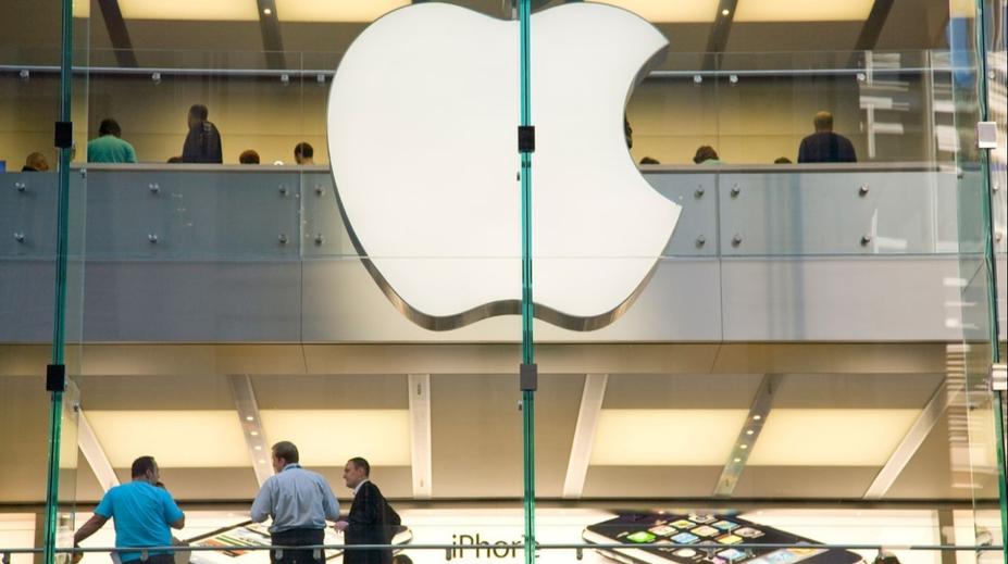 Apple začíná používat nové logo. Odhaluje tím budoucnost firmy