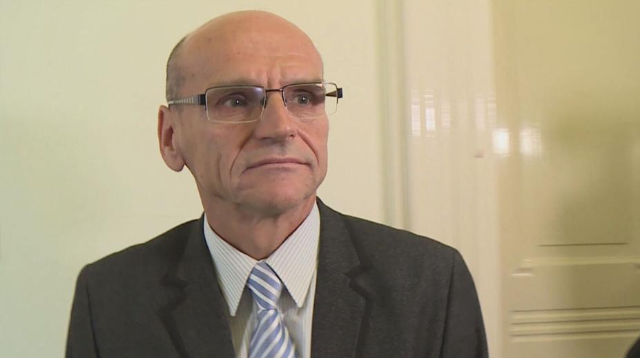 Soud uznal vinným soudce Elischera. Měl ovlivňovat procesy v drogových kauzách