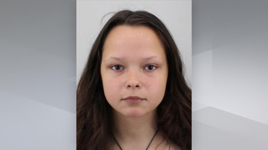 Natálie (14) se nevrátila od kamarádky domů. Rodina se o ni bojí, žádá o pomoc