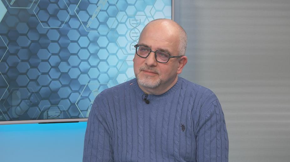 Mýty o hormonální antikoncepci: Ženy často dědí strach od svých maminek, popsal lékař