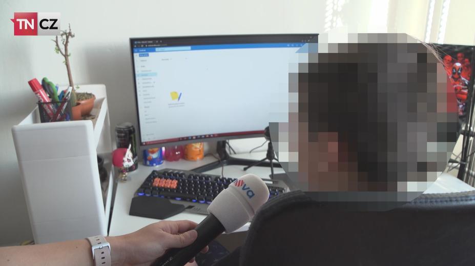 Žáci při on-line výuce snadno podvádějí. "Děláme to pořád," přiznává Michal