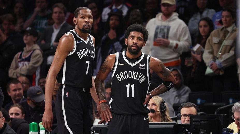 Brooklyn přišel o další hvězdu, odchází Durant. Tým mění i Westbrook