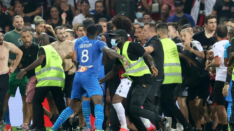 Pohled komentátora: Nezvládnutý fotbalový večer na Azurovém pobřeží