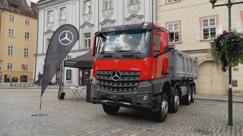 Nový projekt na Chebsku může změnit autoprůmysl. Je to obrovský krok, tvrdí starosta