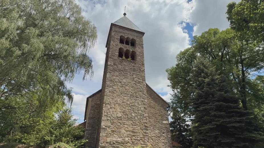 Lidem se o víkendu otevřou soukromé hrady a zámky. Některé jen na chvíli