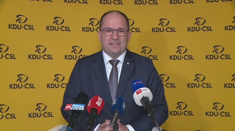 Jurečka končí. Novým předsedou lidovců se stal Marek Výborný