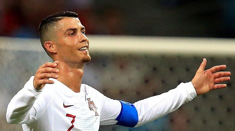 Nám nepřidáte a Ronalda chcete platit? Zaměstnanci FIAT se bouří!