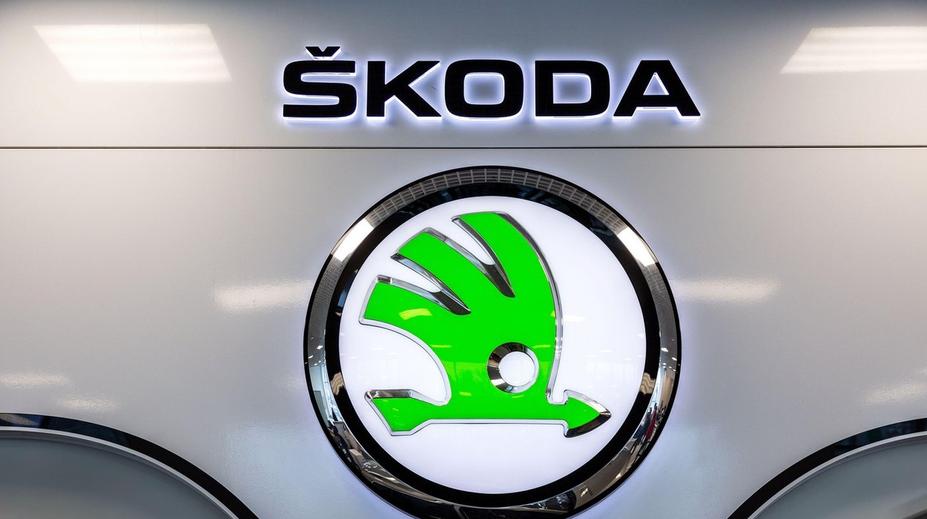 Strojírny Škoda prodaly okřídlený šíp boleslavské automobilce. Ta jim značku zatím půjčí