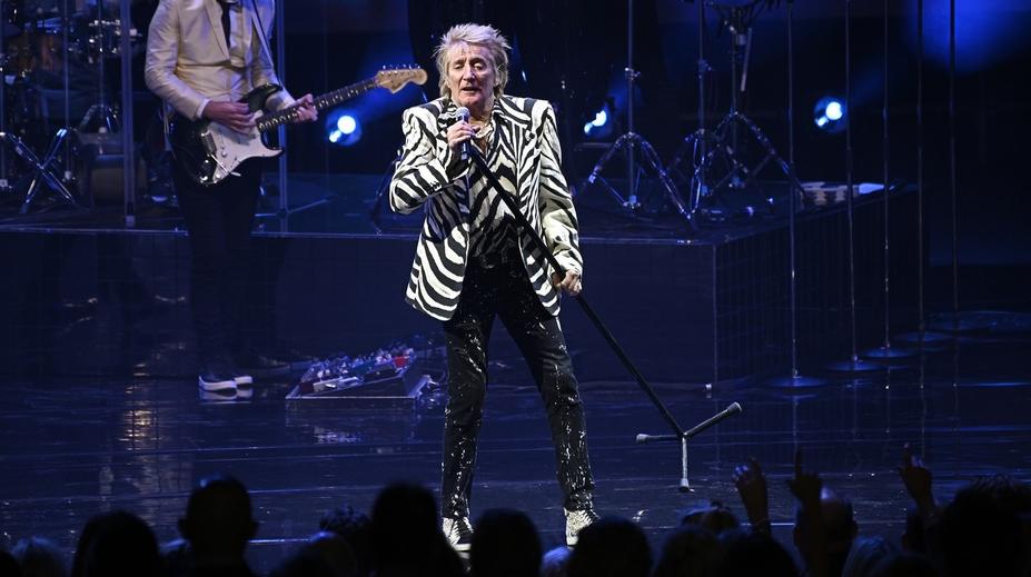 Rocková legenda ruší všechny koncerty. Zpěváka zradilo srdce