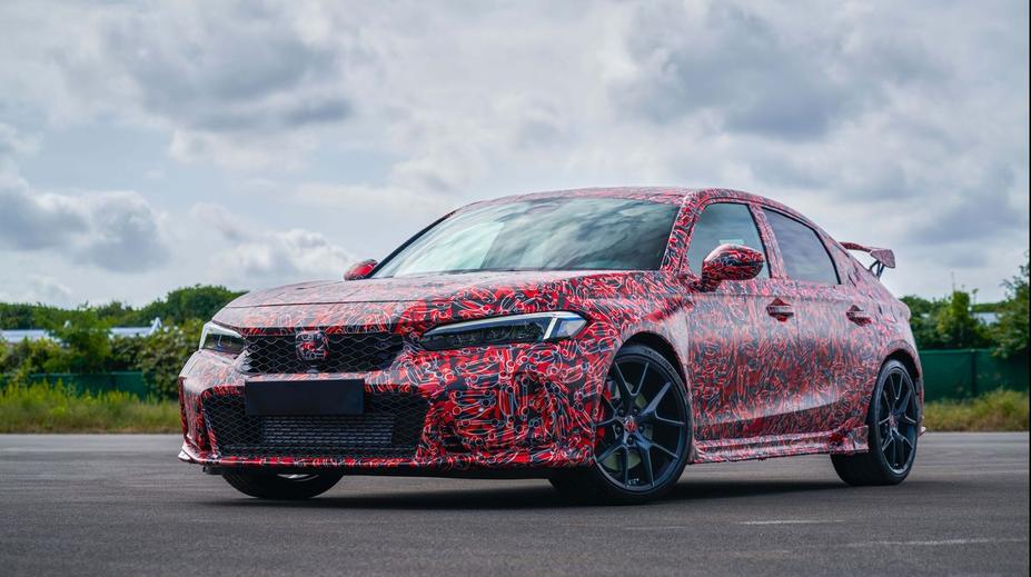 Honda chystá pořádně agresivní novinku. Už s ní trhá asfalt i rekordy