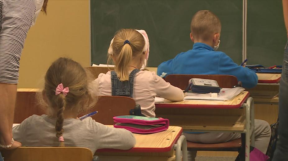 Ministerstvo mění pravidla inkluze. Asistenti už nebudou jen pro jedno dítě
