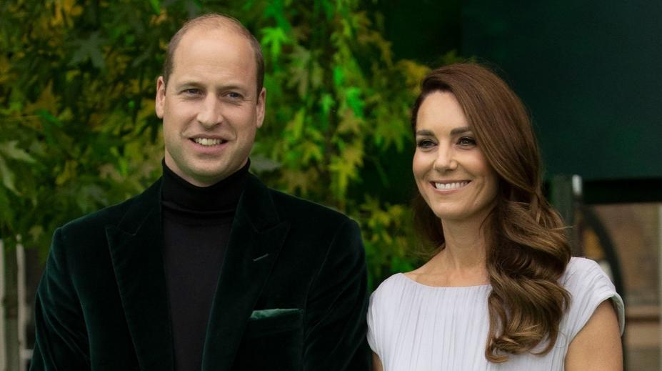 Kate a William ukázali vánoční fotku: Charlotte se i s bratry mění před očima