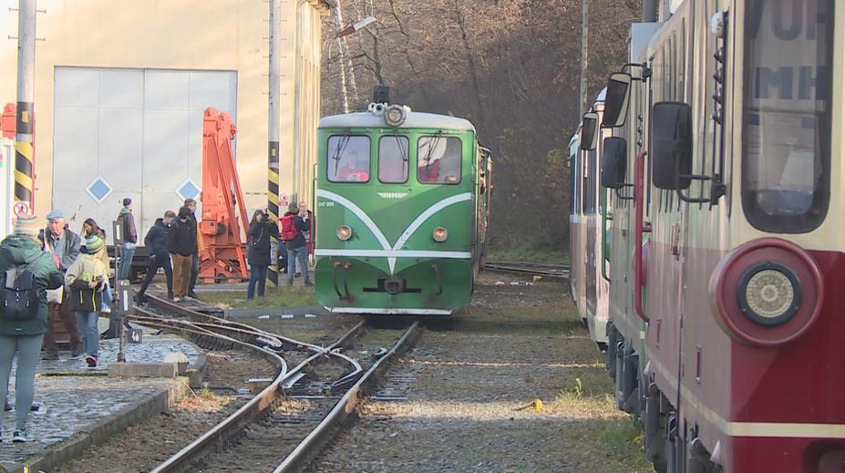 Jindřichohradecká úzkokolejka slaví úspěšný návrat. Chystá mimořádné jízdy