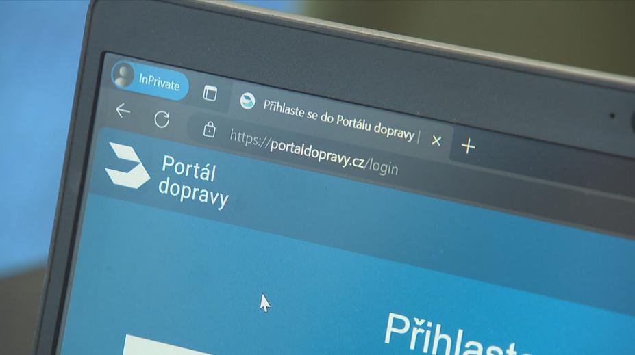 Přepis vozidel se prodraží. Města chtějí poplatek zvednout na dvojnásobek