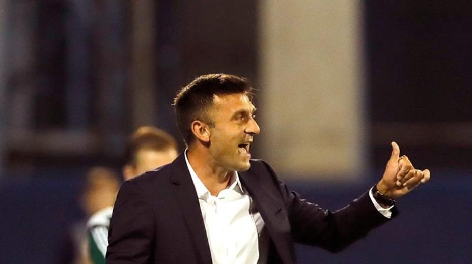 Brutální útok! Fotbalového trenéra Dinama Záhřeb seřezali tyčemi